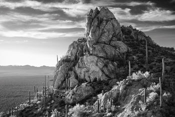 manzi-fine_art-photography-luminous-tower_350x234.jpg
